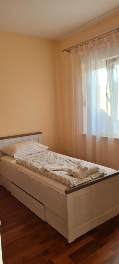 Ankin Dvor Villa Galovac  Luaran gambar