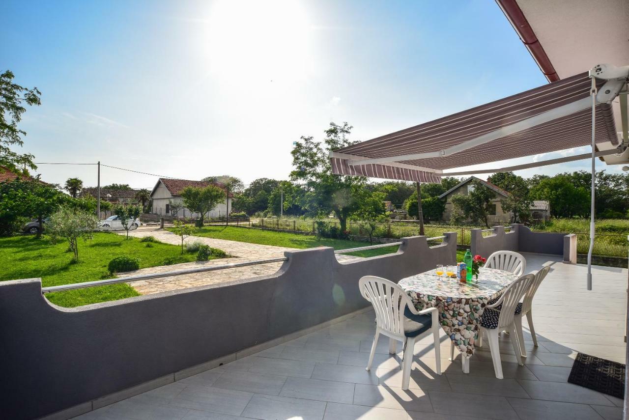 Ankin Dvor Villa Galovac  Luaran gambar