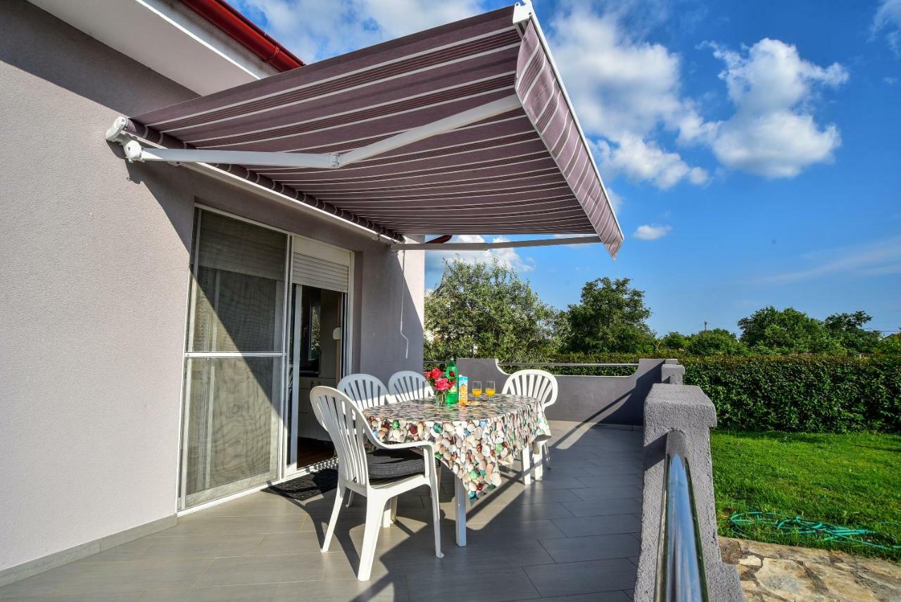 Ankin Dvor Villa Galovac  Luaran gambar